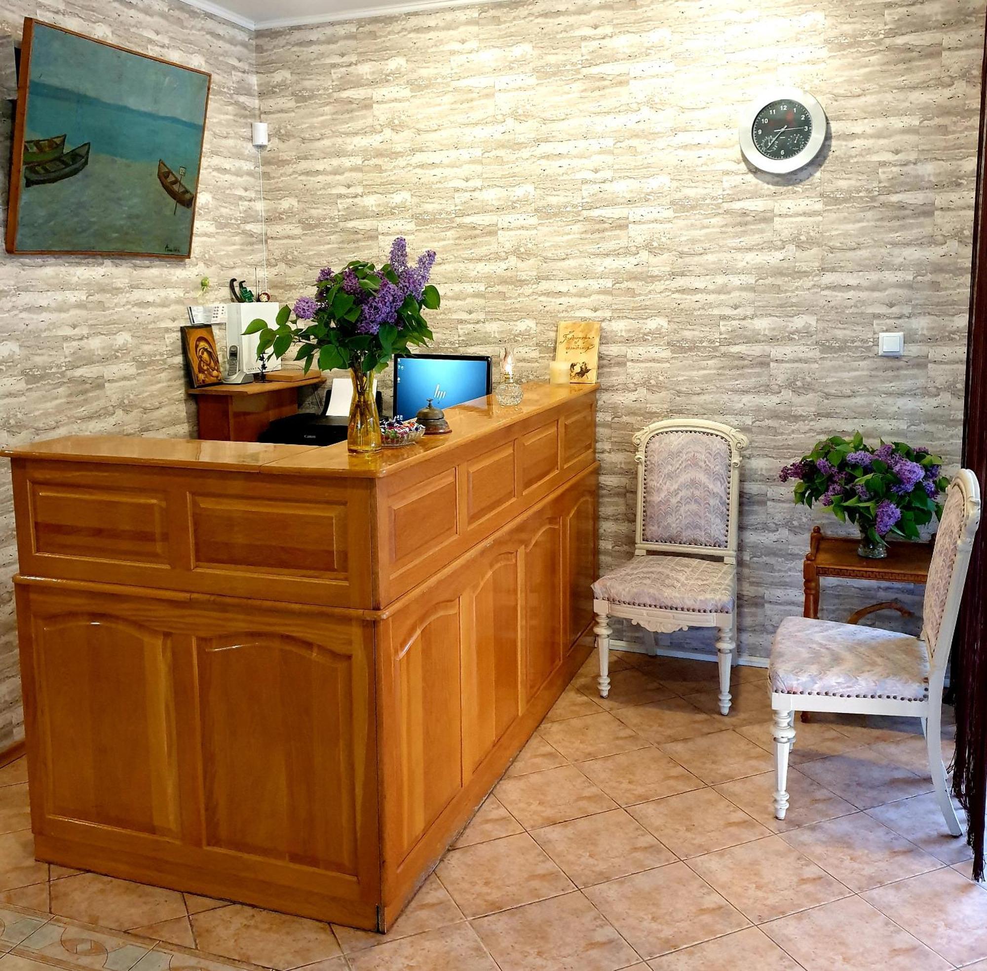 Hotel Feniks 로제넷츠 외부 사진
